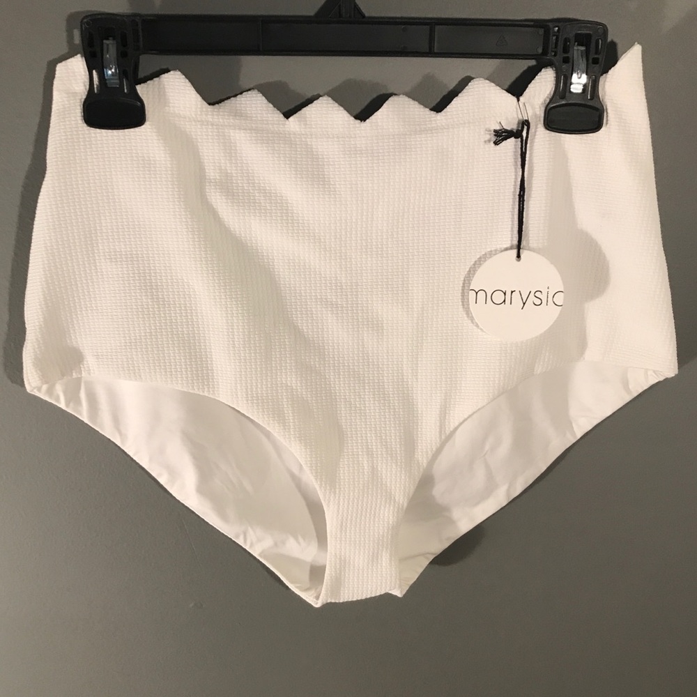 Marysia bikini bottom white scalloped edges